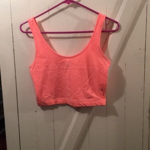 DEAL ALERT 🚨 2 for 1 Pink AND Aztec print Croptop